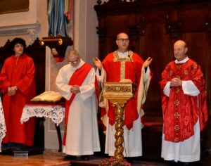 Abbadia altare 2018 (5)