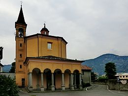Mandello_del_Lario,_Santuario_della_Beata_Vergine_del_Fiume_001